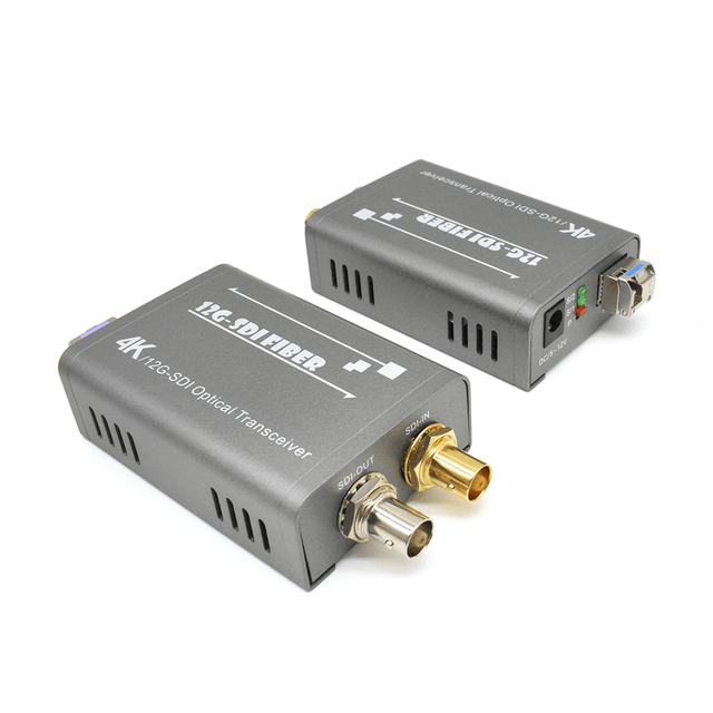 Vista en &aacute;ngulo superior del transceptor 4K 12G‑SDI por fibra para sistema de transmisi&oacute;n de video